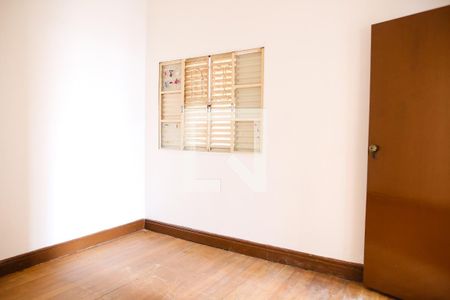 Casa à venda com 320m², 3 quartos e 1 vaga Casa à venda com 320m², 3 quartos e 1 vagaQuarto
