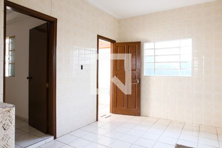 Casa à venda com 320m², 3 quartos e 1 vaga Casa à venda com 320m², 3 quartos e 1 vagaCozinha