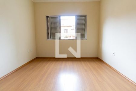 Quarto de casa à venda com 3 quartos, 90m² em Vila Laís, São Paulo