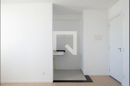 Sala de apartamento para alugar com 2 quartos, 42m² em Loteamento City Jaragua, São Paulo