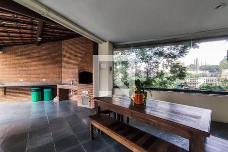 Apartamento à venda com 56m², 2 quartos e 1 vaga Apartamento à venda com 56m², 2 quartos e 1 vagaÁrea Comum - Churrasqueira