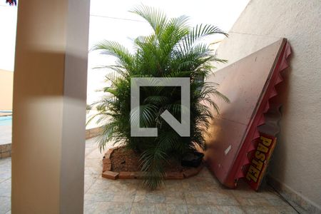 Casa à venda com 260m², 3 quartos e 2 vagasVista do Banheiro da Suíte