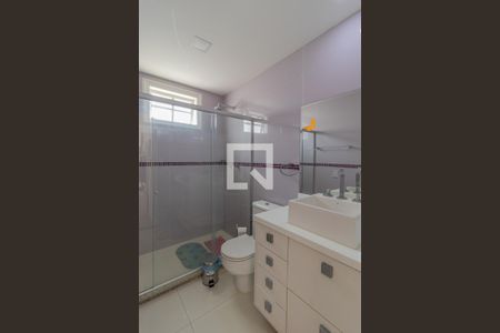 Casa de condomínio à venda com 600m², 6 quartos e 2 vagasBanheiro da Suíte 1