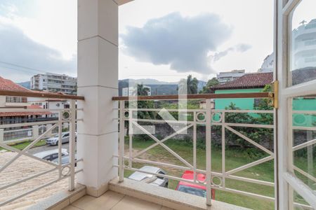 Casa de condomínio à venda com 600m², 6 quartos e 2 vagasQuarto 1