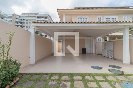 Casa de condomínio à venda com 600m², 6 quartos e 2 vagasGaragem