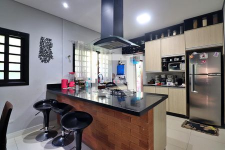 Casa à venda com 155m², 4 quartos e 2 vagasCozinha