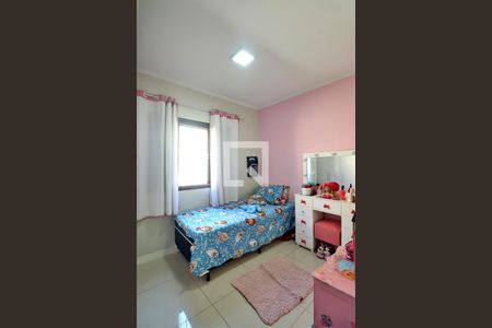 Casa à venda com 155m², 4 quartos e 2 vagasQuarto 3