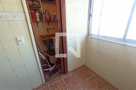 Apartamento à venda com 60m², 2 quartos e 1 vagaÁrea de Serviço