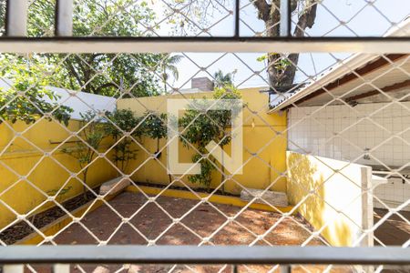 Casa à venda com 215m², 3 quartos e 3 vagas Casa à venda com 215m², 3 quartos e 3 vagasVista do Quarto 2