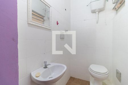 Casa à venda com 215m², 3 quartos e 3 vagas Casa à venda com 215m², 3 quartos e 3 vagasBanheiro de Serviço