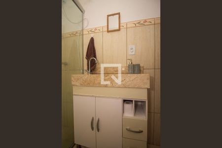 Banheiro de apartamento à venda com 1 quarto, 38m² em Centro Histórico, Porto Alegre