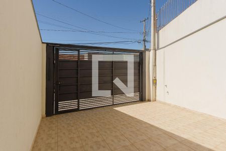 Casa à venda com 120m², 3 quartos e 2 vagas Casa à venda com 120m², 3 quartos e 2 vagasGaragem