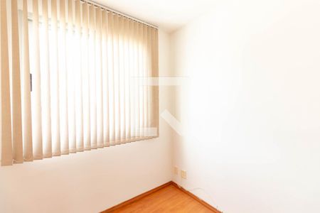 Quarto 1 de apartamento para alugar com 3 quartos, 92m² em Estoril, Belo Horizonte