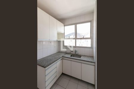 Apartamento para alugar com 92m², 3 quartos e 2 vagasCozinha