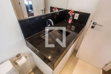 Apartamento à venda com 51m², 1 quarto e 1 vagaDetalhe banheiro