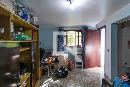 Casa à venda com 330m², 5 quartos e 4 vagasSuíte 1