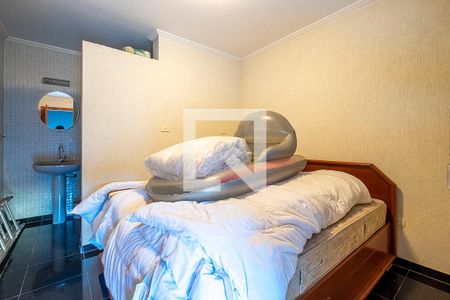 Casa à venda com 320m², 3 quartos e 4 vagas Casa à venda com 320m², 3 quartos e 4 vagasÁrea de Serviço - Suíte 2