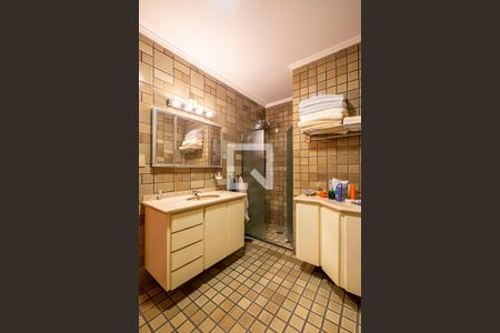 Casa à venda com 320m², 3 quartos e 4 vagas Casa à venda com 320m², 3 quartos e 4 vagasBanheiro Social 1