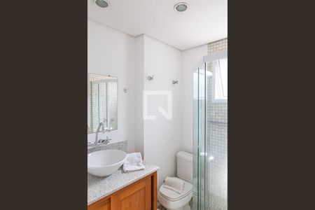 Apartamento para alugar com 99m², 2 quartos e 1 vaga Apartamento para alugar com 99m², 2 quartos e 1 vagaBanheiro da Suíte 2