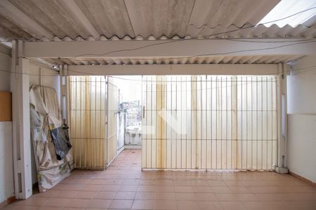 Casa à venda com 250m², 2 quartos e sem vaga Casa à venda com 250m², 2 quartos e sem vagaQuintal e Área de Serviço