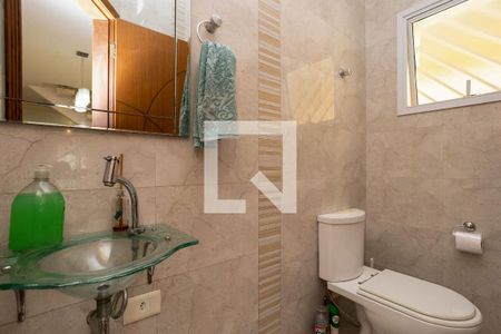 Casa à venda com 196m², 3 quartos e 4 vagasLavabo