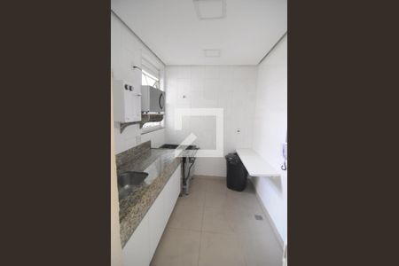 Apartamento para alugar com 68m², 2 quartos e 1 vagaCozinha do Salão de Festas