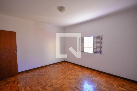 Quarto de casa para alugar com 1 quarto, 60m² em Vila Santa Teresa (zona Sul), São Paulo