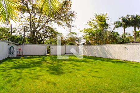 Casa à venda com 264m², 3 quartos e 3 vagasÁrea Externa