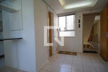 Sala  de apartamento à venda com 2 quartos, 42m² em Rubem Berta, Porto Alegre
