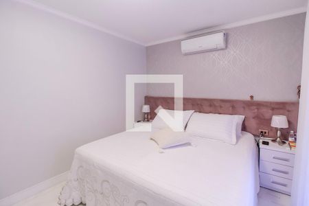 Casa à venda com 130m², 4 quartos e sem vagaSuíte