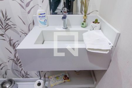 Casa à venda com 130m², 4 quartos e sem vagaBanheiro 2