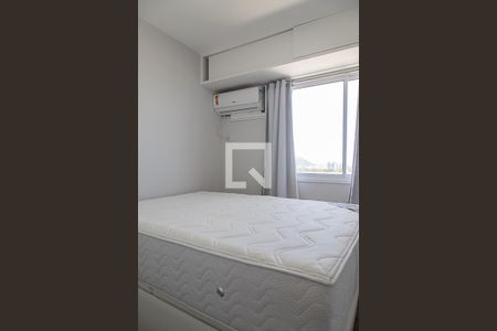 Apartamento à venda com 148m², 2 quartos e 2 vagas Apartamento à venda com 148m², 2 quartos e 2 vagasQuarto