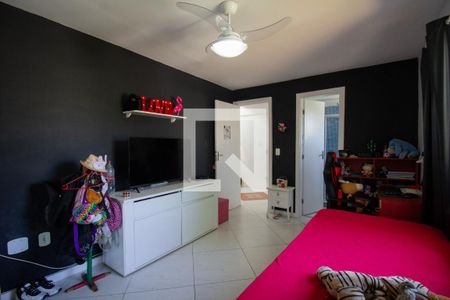 Casa de condomínio à venda com 400m², 3 quartos e 1 vaga Casa de condomínio à venda com 400m², 3 quartos e 1 vagaSuíte 2