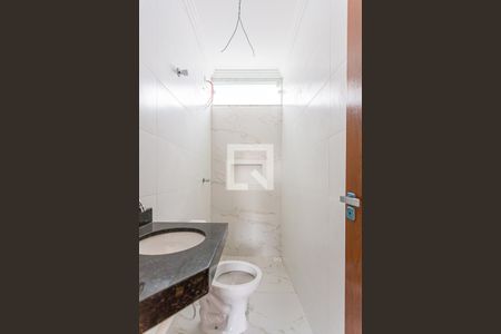 Apartamento à venda com 94m², 2 quartos e 1 vaga Apartamento à venda com 94m², 2 quartos e 1 vagaBanheiro da Suite