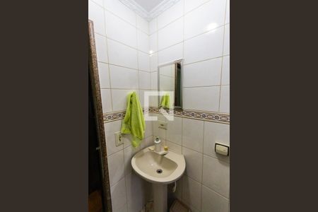 Casa à venda com 220m², 3 quartos e 2 vagasBanheiro da Suíte 3