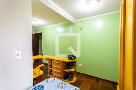 Casa à venda com 220m², 3 quartos e 2 vagasSuíte 2