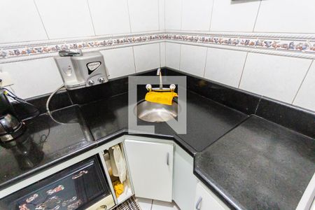 Casa à venda com 220m², 3 quartos e 2 vagasPia