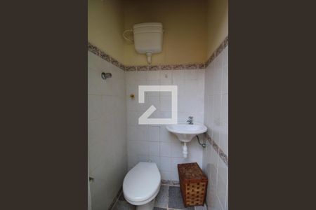 Casa para alugar com 234m², 4 quartos e 2 vagasQuintal - Banheiro