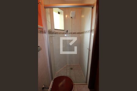 Casa para alugar com 234m², 4 quartos e 2 vagasBanheiro americano (social e suíte 1)