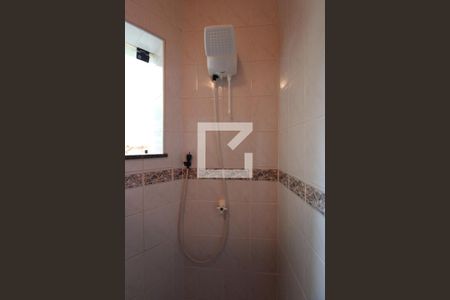 Casa para alugar com 234m², 4 quartos e 2 vagasBanheiro americano (social e suíte 1)