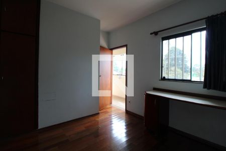 Casa para alugar com 234m², 4 quartos e 2 vagasQuarto 3 (suíte)