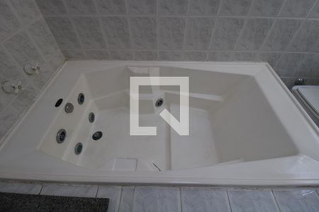 Casa para alugar com 234m², 4 quartos e 2 vagasBanheiro do Quarto 4 (suíte master)