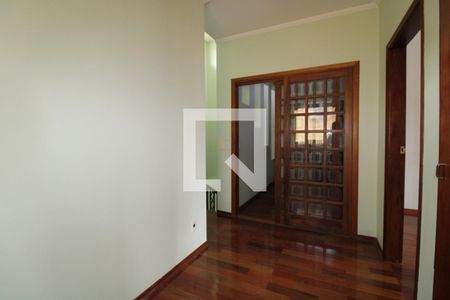 Casa para alugar com 234m², 4 quartos e 2 vagasHall dos quartos 2, 3 e 4