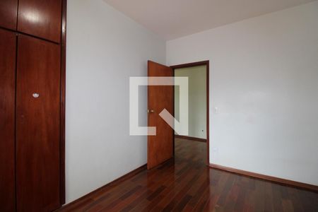 Casa para alugar com 234m², 4 quartos e 2 vagasQuarto 2 (suíte)