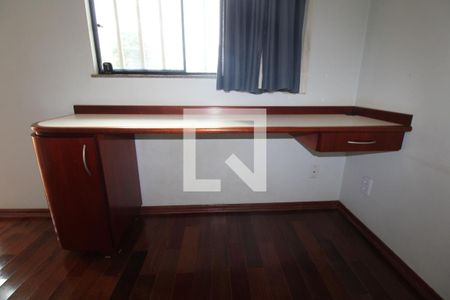 Casa para alugar com 234m², 4 quartos e 2 vagasQuarto 3 (suíte)