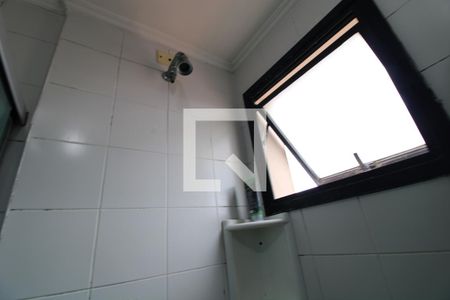 Apartamento à venda com 73m², 3 quartos e 2 vagasChuveiro