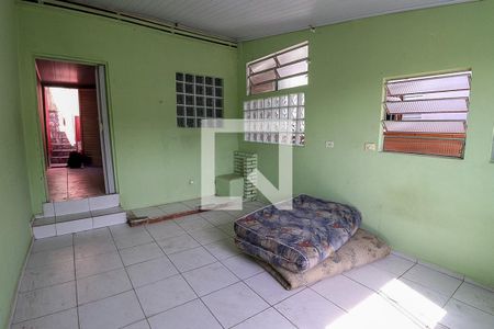 Casa à venda com 170m², 5 quartos e 2 vagas Casa à venda com 170m², 5 quartos e 2 vagasCasa 3  - Quarto