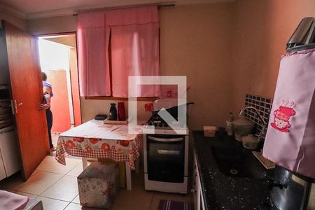 Casa à venda com 170m², 5 quartos e 2 vagas Casa à venda com 170m², 5 quartos e 2 vagasCasa 1 - Cozinha