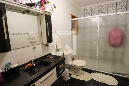 Casa à venda com 170m², 5 quartos e 2 vagas Casa à venda com 170m², 5 quartos e 2 vagasCasa 1 - Banheiro