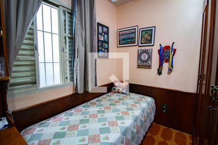 Casa à venda com 108m², 3 quartos e 2 vagas Casa à venda com 108m², 3 quartos e 2 vagasQuarto 2